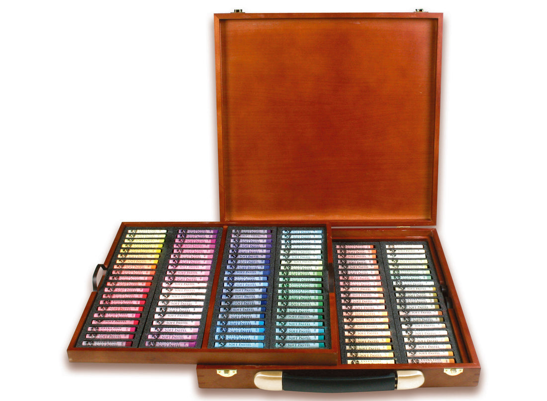 Soft Pastels set of 160 colours with wooden case