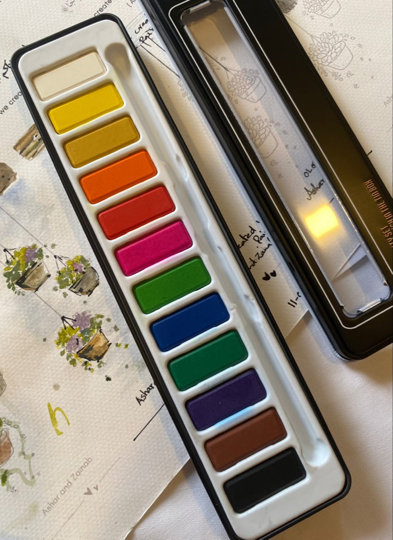 Water colour cake set of 12 colours Tin packing with brush